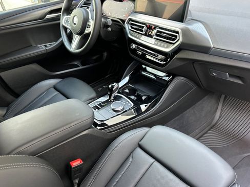Used 2025 BMW X4 xDrive30i w/ Premium Package AWD/4WD image 18