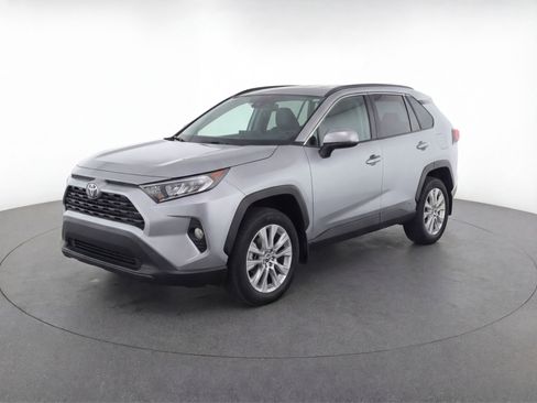 Used 2025 Toyota Grand Highlander FWD image 3