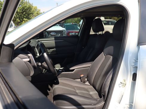 Used 2023 MAZDA CX-50 2.5 S w/ Preferred Plus Pkg AWD/4WD image 11