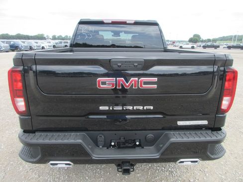 New 2026 GMC Sierra 1500 Elevation AWD/4WD image 5