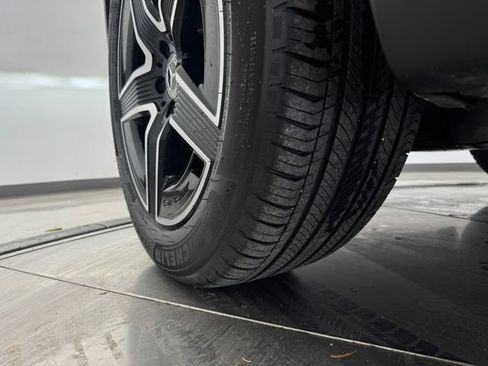 Certified 2026 Mercedes-Benz GLC 300 image 11