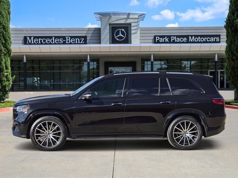 Certified 2025 Mercedes-Benz GLS 450 4MATIC image 3