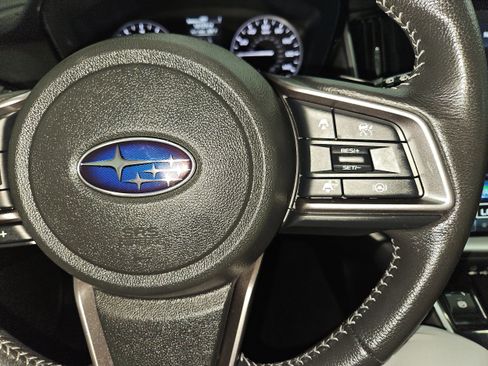 Used 2023 Subaru Outback Premium image 11