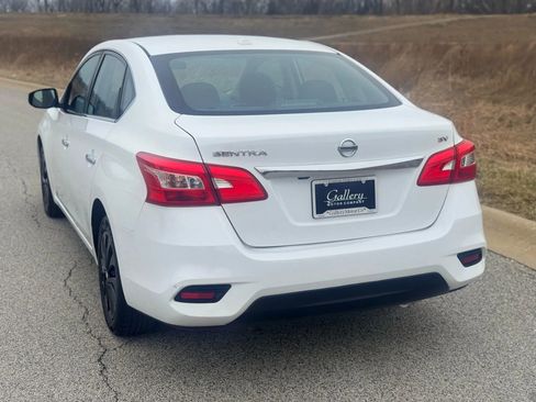 Used 2017 Nissan Sentra SV w/ Style Package image 14