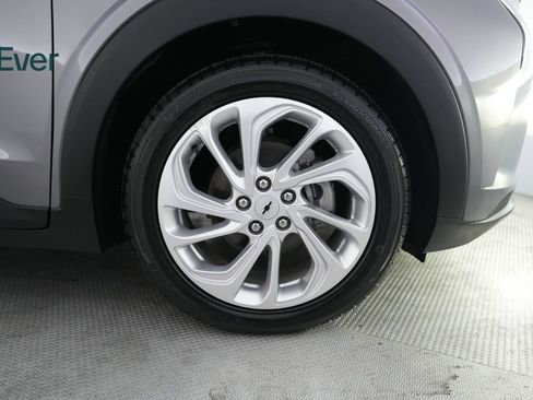 Used 2023 Chevrolet Bolt EUV LT w/ Driver Confidence Package FWD image 20