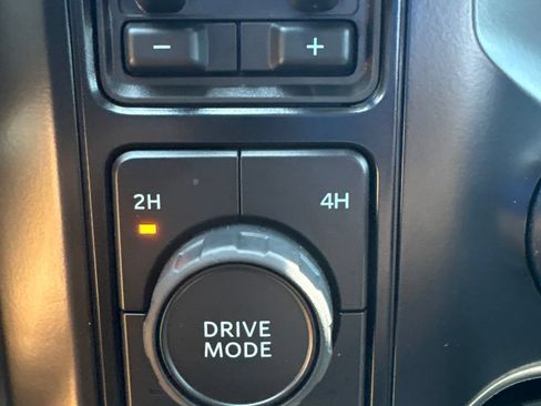 Used 2026 Ford F250 Lariat w/ FX4 Off-Road Package AWD/4WD image 29