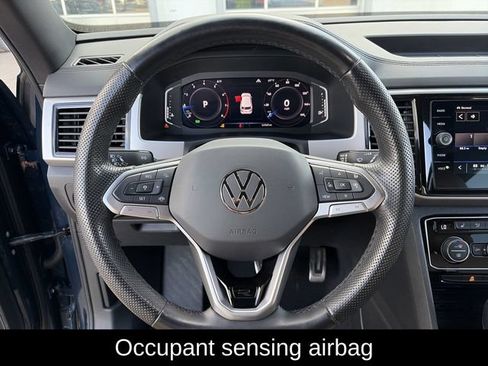 Used 2020 Volkswagen Atlas Cross Sport SEL R-Line AWD/4WD image 23