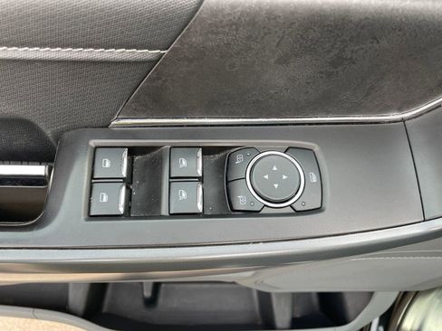 Used 2024 Ford F150 XLT image 9