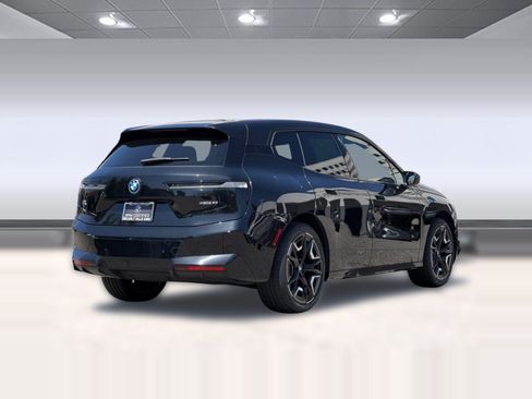 Certified 2024 BMW iX xDrive50 w/ Sport Package AWD/4WD image 9