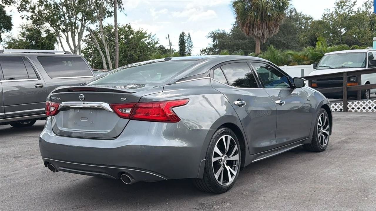 Used 2018 Nissan Maxima 3.5 SL FWD image 10