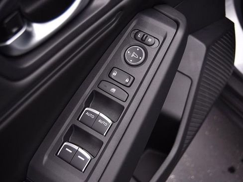 New 2025 Honda Accord SE image 8