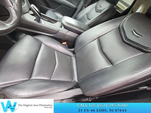 Used 2018 Cadillac XT5 Luxury w/ Driver Awareness Package FWD image 10