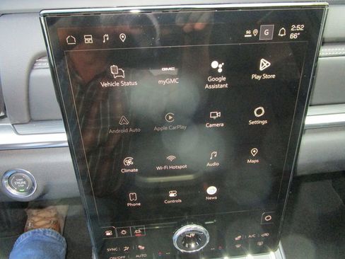 New 2026 GMC Terrain Elevation w/ Elevation Premium Package image 37