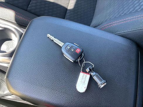 Used 2023 Toyota Tacoma SR5 image 12