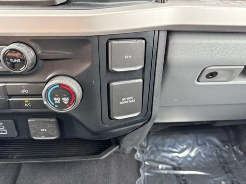 Used 2023 Ford F350 XLT AWD/4WD image 50