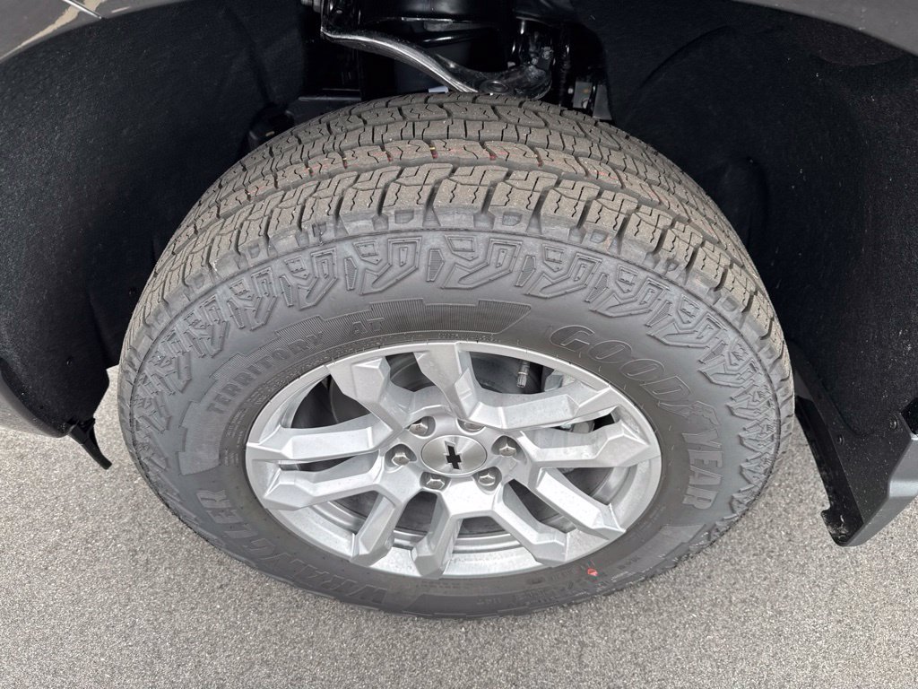 New 2026 Chevrolet Silverado 1500 RST AWD/4WD image 13