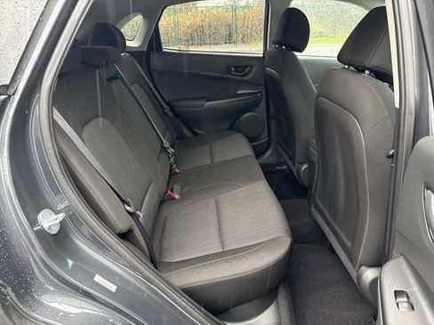 Used 2022 Hyundai Kona SEL image 14