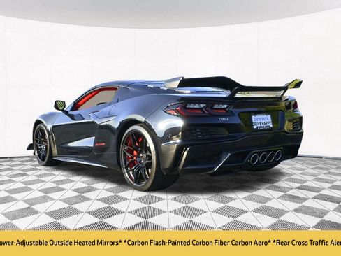 Certified 2025 Chevrolet Corvette Z06 image 18