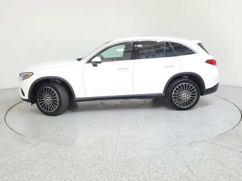 New 2026 Mercedes-Benz GLC 300 GLC 300 image 11