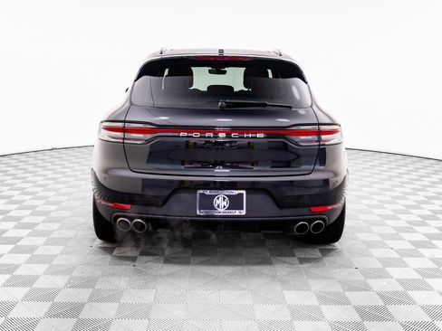 Certified 2021 Porsche Macan S image 10