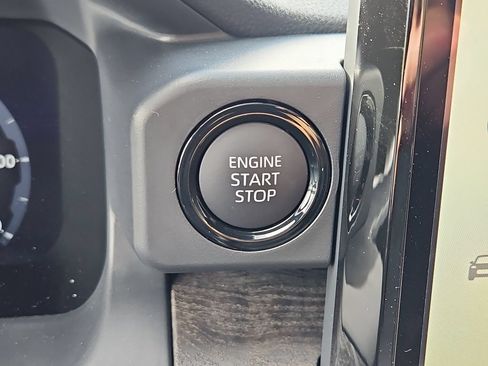 New 2026 Toyota Tacoma 4x4 Double Cab image 17