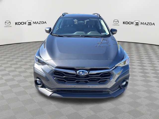 Used 2024 Subaru Crosstrek 2.0i Premium AWD/4WD image 2