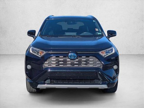 Used 2020 Toyota RAV4 XSE image 2