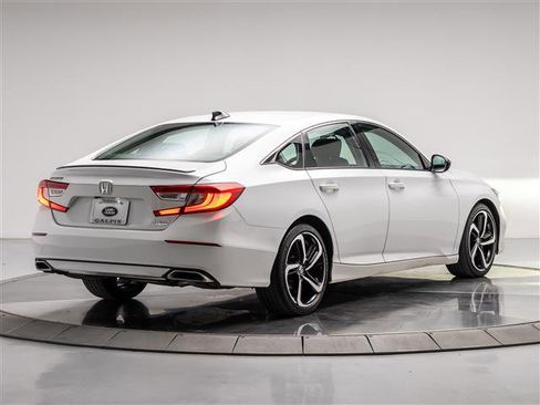 Used 2022 Honda Accord Sport Special Edition image 5