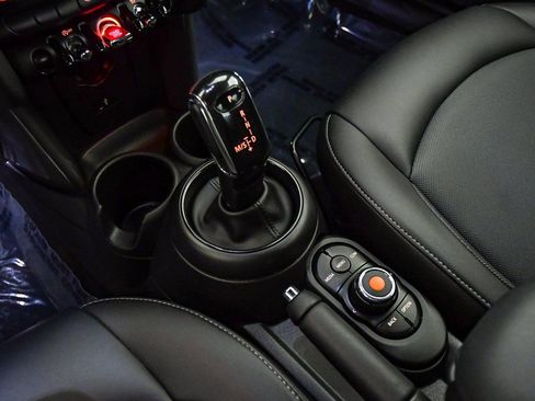 Used 2022 MINI Cooper Convertible image 22