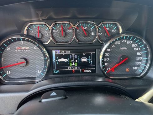 Used 2018 Chevrolet Silverado 1500 LT w/ All Star Edition AWD/4WD image 21