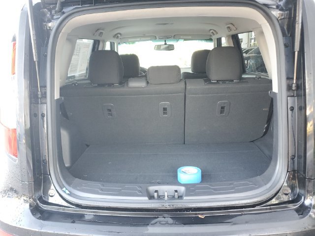 Used 2013 Kia Soul + w/ Audio Pkg FWD image 7