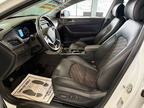 Used 2016 Hyundai Sonata Sport w/ Option Group 02 image 9