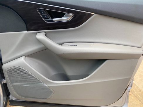 Used 2022 Audi Q7 2.0T Premium Plus w/ Premium Plus Package image 14