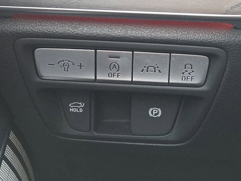 Used 2021 Genesis G80 2.5T w/ Prestige Package image 13