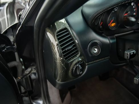 Used 2002 Porsche 911 Turbo AWD/4WD image 34