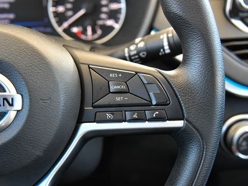 Used 2022 Nissan Altima 2.5 SV image 29