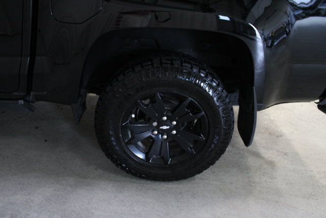 Used 2018 Chevrolet Colorado Z71 w/ Z71 Midnight Edition AWD/4WD image 34