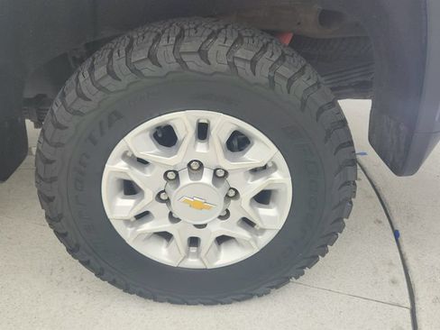 Certified 2024 Chevrolet Silverado 2500 LT AWD/4WD image 27
