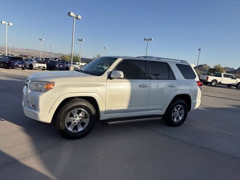 Used 2012 Toyota 4Runner SR5 w/ Convenience Pkg AWD/4WD image 8