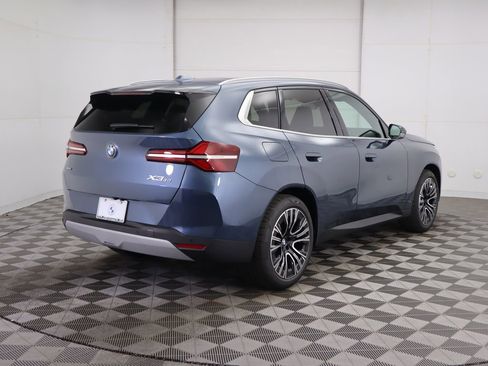 Certified 2025 BMW X3 xDrive30i w/ Premium Package image 5