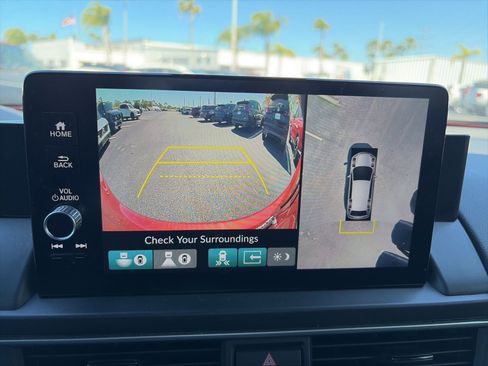 Used 2025 Honda Pilot Black Edition image 15