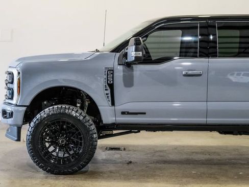 Used 2026 Ford F250 Platinum AWD/4WD image 39