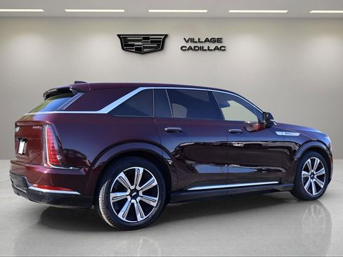 New 2025 Cadillac Escalade IQ Luxury 2 image 5