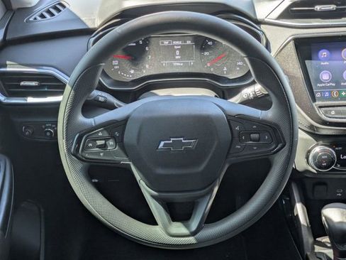 Used 2021 Chevrolet TrailBlazer LT w/ Convenience Package FWD image 15