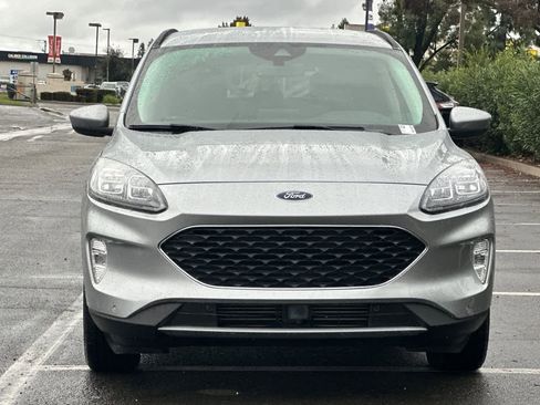 Certified 2021 Ford Escape Titanium w/ Class II Trailer Tow Package image 11