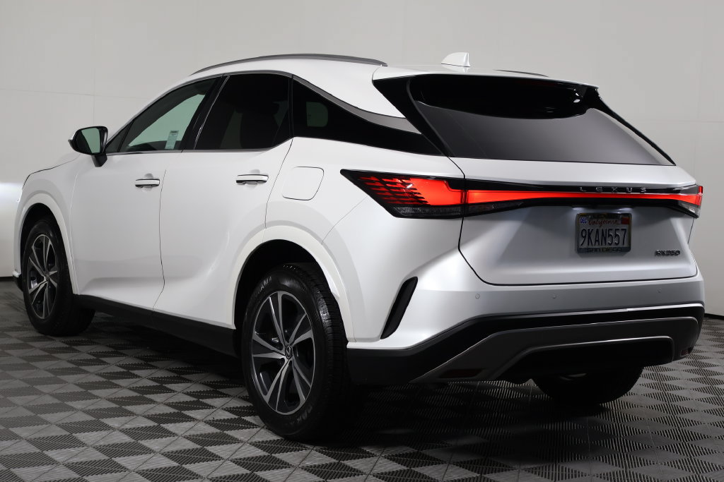 Certified 2024 Lexus RX 350 FWD w/ Technology Package image 6