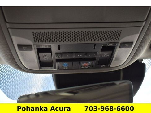 Used 2017 Acura TLX V6 w/ Technology Package FWD image 19