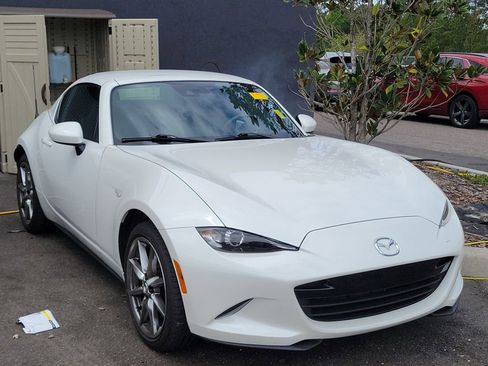 Used 2022 MAZDA MX-5 Miata RF Grand Touring image 1