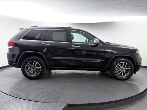 Used 2021 Jeep Grand Cherokee Limited RWD image 7