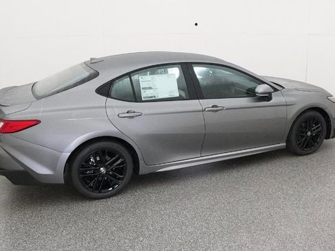 New 2026 Toyota Camry SE image 24